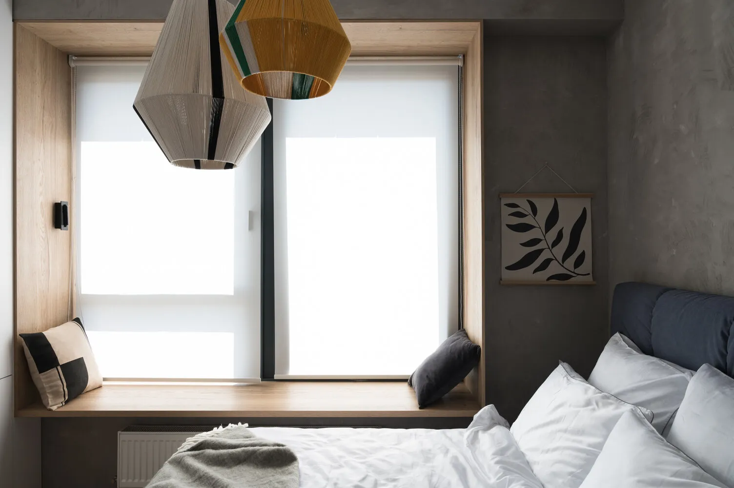 Foto: Dormitorio en estilo minimalismo, Apartamento, Proyecto de la semana, Moscú, 3 habitaciones, 60-90 metros, Ekaterina Starikova, Star Interiors – fotos en nuestro sitio web