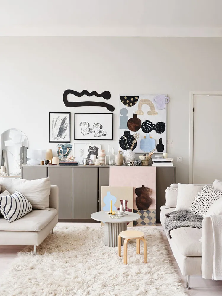 Photo: Scandinavian Living Room, Interior Decoration, Apartment, Sweden, White, Stockholm – photo on our website