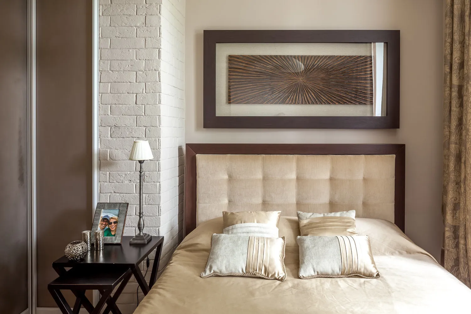 照片:现代风格卧室,提示 – 我们网站上的照片