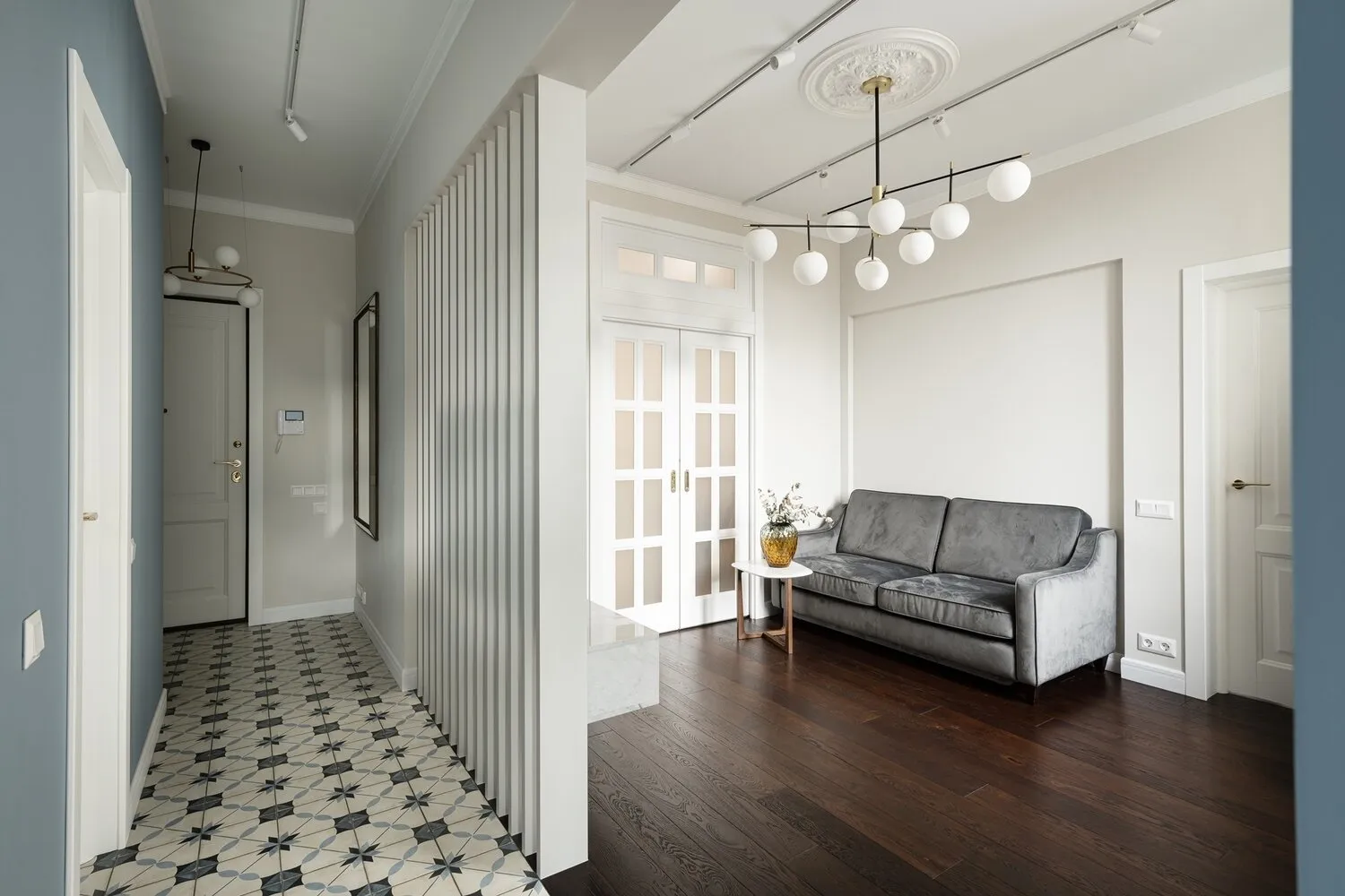 Foto: Sala en estilo Clásico, Moderno, Minimalismo, Apartamento, Proyecto de la Semana, Moscú, Estalinca, 3 habitaciones, 40-60 metros, UN Buro, Anastasia Potapova – foto en nuestro sitio web