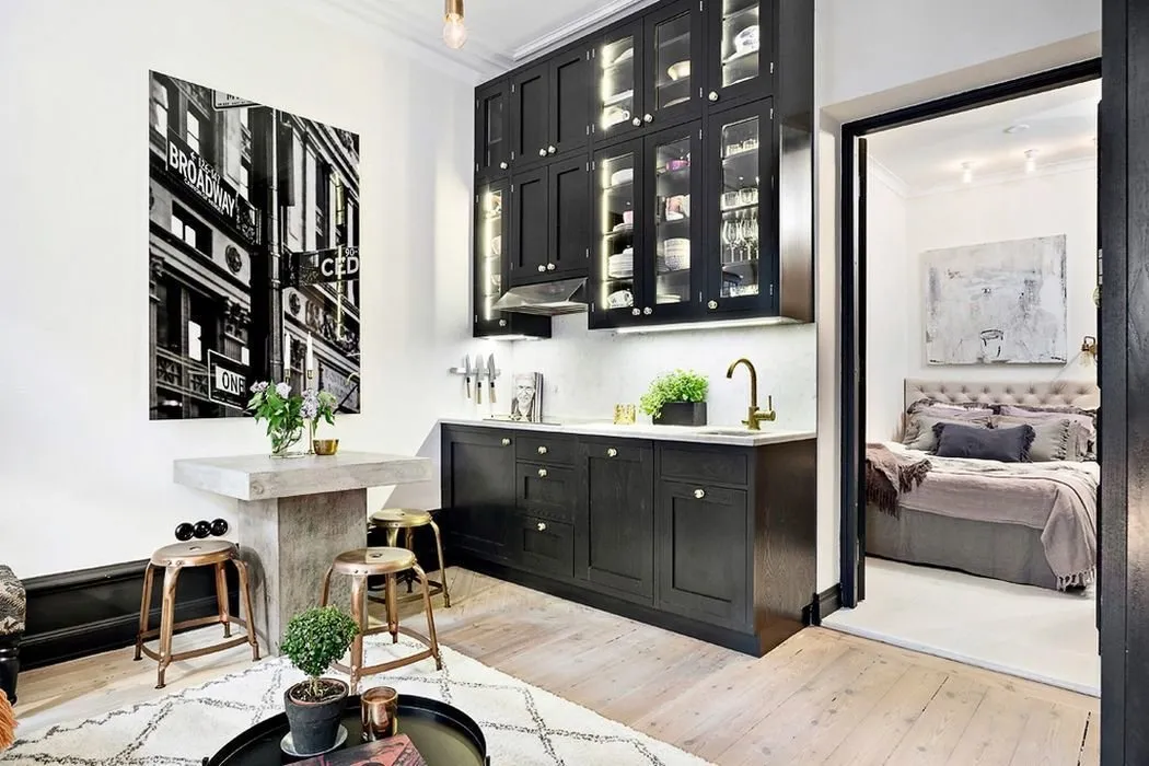 照片:斯堪的纳维亚厨房和餐厅区域,客厅,装饰和DIY,公寓,瑞典,白色,黑色,斯德哥尔摩,2间房,最多40平方米 – 我们网站上的照片