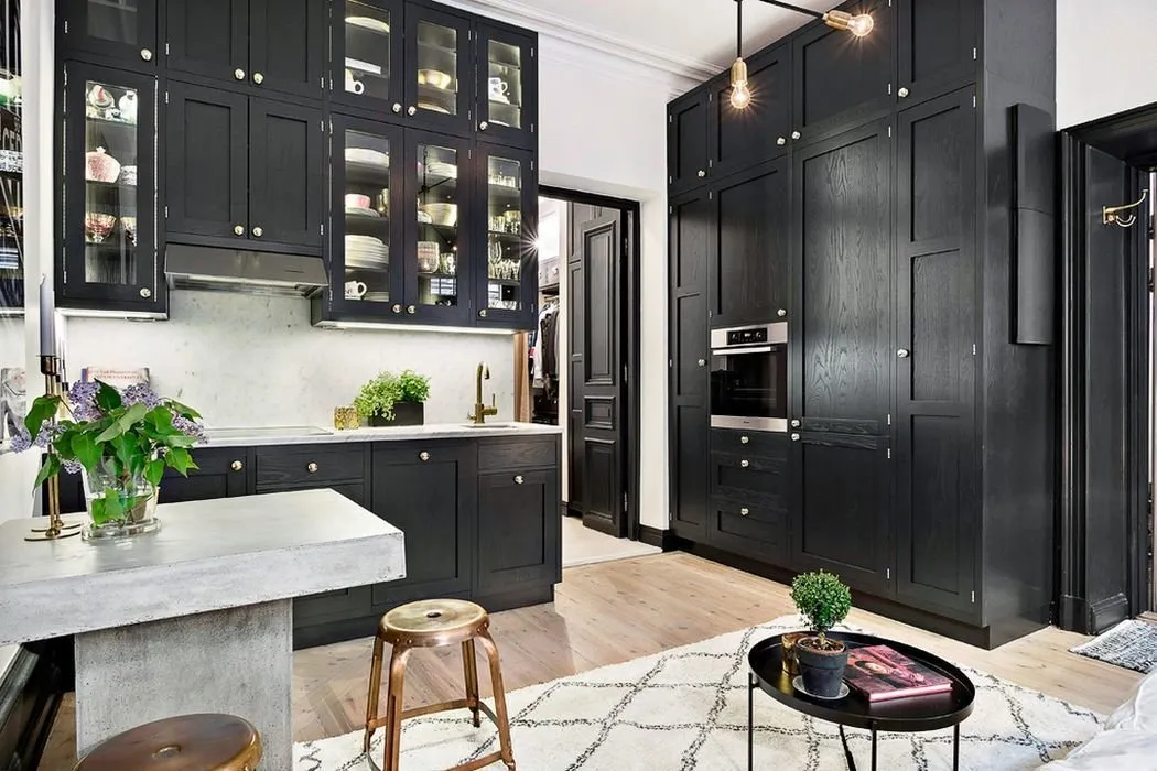 照片:斯堪的纳维亚厨房和餐厅区域,客厅,装饰和DIY,公寓,瑞典,白色,黑色,斯德哥尔摩,2间房,最多40平方米 – 我们网站上的照片