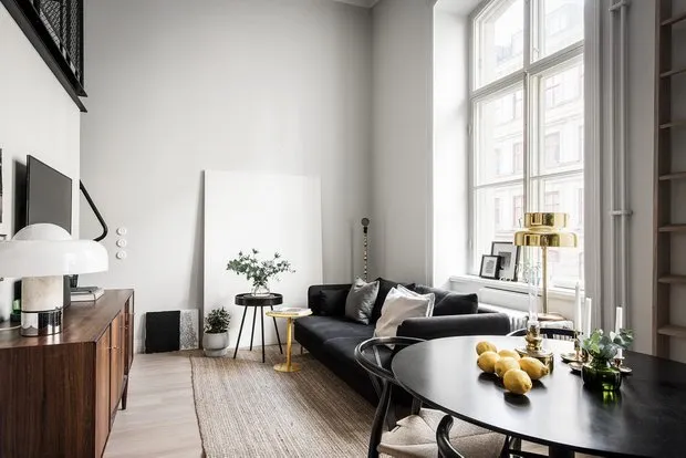 照片：斯堪的纳维亚风格、阁楼、室内装饰、公寓、工作室、斯德哥尔摩，40-60平方米 – 我们网站上的照片