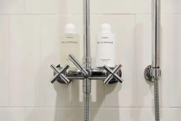 照片：斯堪的纳维亚风格、阁楼、室内装饰、公寓、工作室、斯德哥尔摩，40-60平方米 – 我们网站上的照片