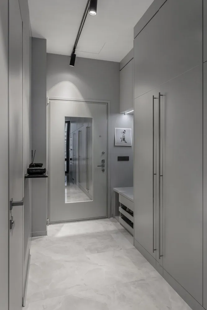 Фотографія: Прихожа в стилі Сучасний, Поради, дизайн маленької прихожої, як оздобити маленьку прихожу, до 40 метрів, маленька прихожа – фото на нашому сайті