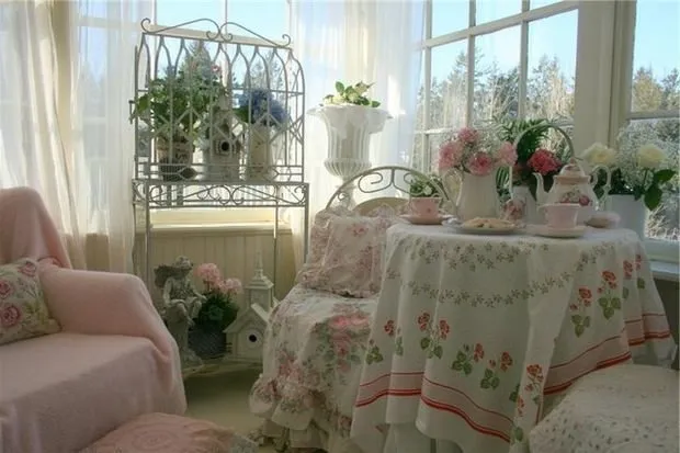 照片:普罗旺斯和乡村风格厨房和餐厅,客厅,技巧——我们网站上的照片