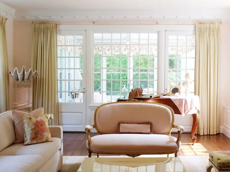 照片:古典风格客厅,厨房和餐厅,技巧——我们网站上的照片