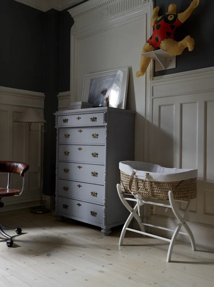 照片：斯德哥尔摩北欧、古典、折中主义风格儿童房，室内装饰，公寓，瑞典，斯德哥尔摩，如何装饰折中主义室内，室内折中主义，4个或更多，超过90平方米 – 网站上的照片