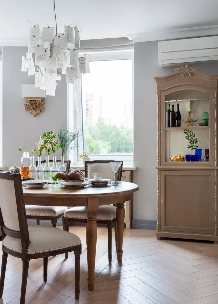 照片:普罗旺斯与乡村厨房和餐厅,折衷主义,指南,设计技巧,娜塔莉亚·科任娜,Studio 20:18,塔季扬娜·达米亚尼-卡什恰诺娃,塔季扬娜·弗索娃,叶莲娜·扎丹,玛丽娜·科津娜,哦,阿纳斯塔西娅·维什涅夫斯卡娅,LVM BURO,BOY! INTERIORS,ADI INTERIORS GROUP,玛丽亚·米肯 – 我们网站上的照片