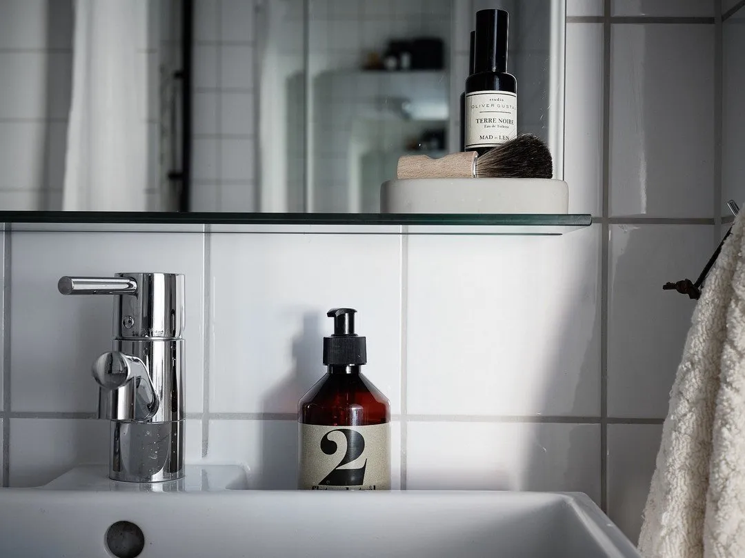 照片:北欧风格浴室,室内装饰,公寓 – 我们网站上的照片