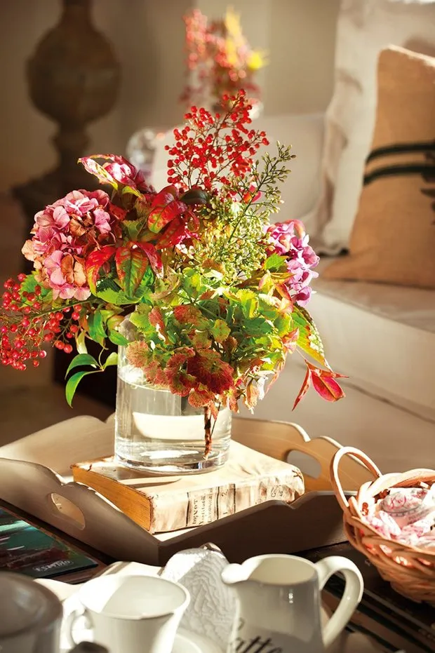 照片:风格,室内装饰,房屋,西班牙,装饰,家具与照明,白色,小屋,米色,秋季室内装饰,木质室内装饰 – 我们网站上的照片