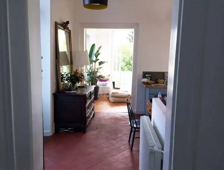 照片：斯堪的纳维亚风格入口大厅 – 我们网站上的照片