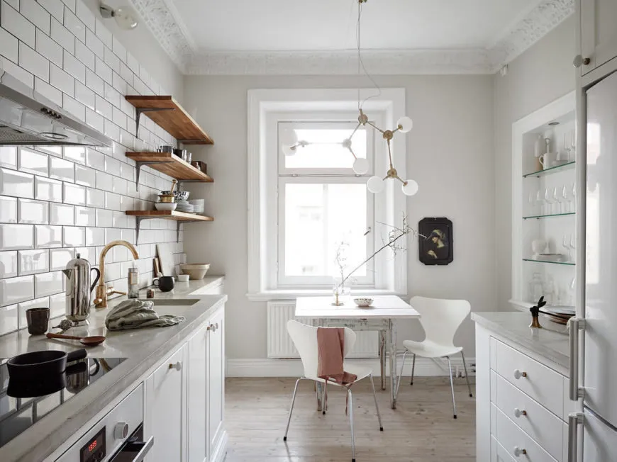 照片：厨房和餐厅，北欧、阁楼、现代、混合装饰、公寓，瑞典，装饰、家具和灯光、白色、极简主义、哥德堡、1室、最多40平方米，艾玛·菲舍尔 – 我们网站上的照片