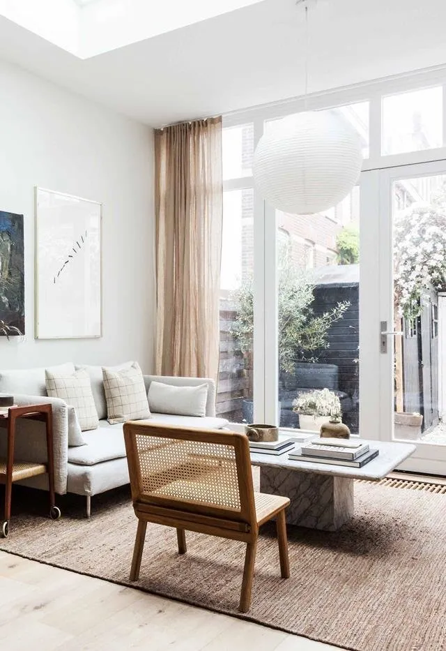 图片：北欧风格客厅，米色，灰色，房屋和小屋——我们网站上的照片