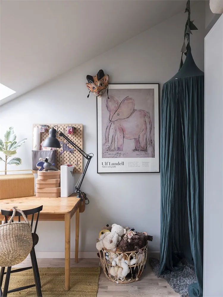 照片:北欧风格儿童房,公寓,技巧,白色,极简主义,米色,蓝色 – 我们网站上的照片