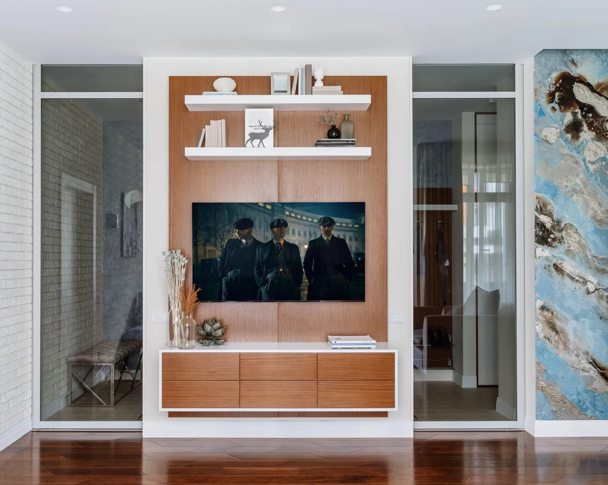 Diseño: Dmitry Kondakov