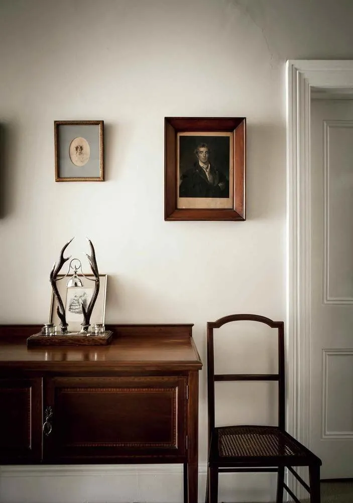 照片：北欧、普罗旺斯和乡村风格的书房，房屋，白色，庄园，米色，棕色，家居和小屋，英国，威尔士 – 我们网站上的照片