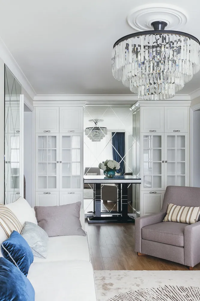 照片:in style , 厨房和餐厅, 浴室, 过道, 客厅, 卧室, 古典, Loft, 现代, 高科技, 室内装饰, 公寓, 房子, 装饰 - 网站上的照片