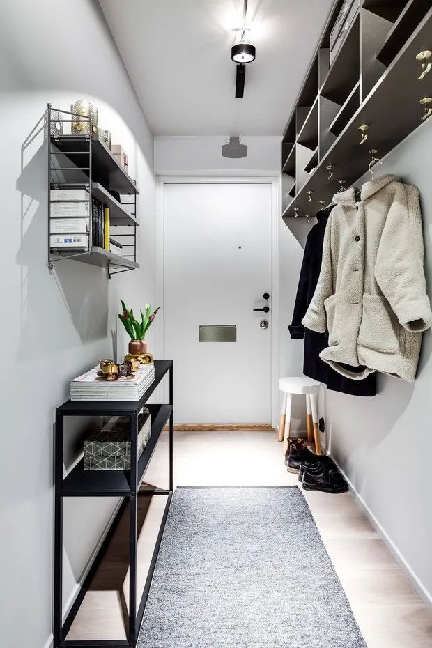 照片:北欧风格浴室,室内装饰,紧凑型公寓,公寓,瑞典,灰色,小公寓的灵感,如何装饰小公寓,小公寓设计,1间房,不超过40平方米,室内百科全书 – 我们网站上的照片