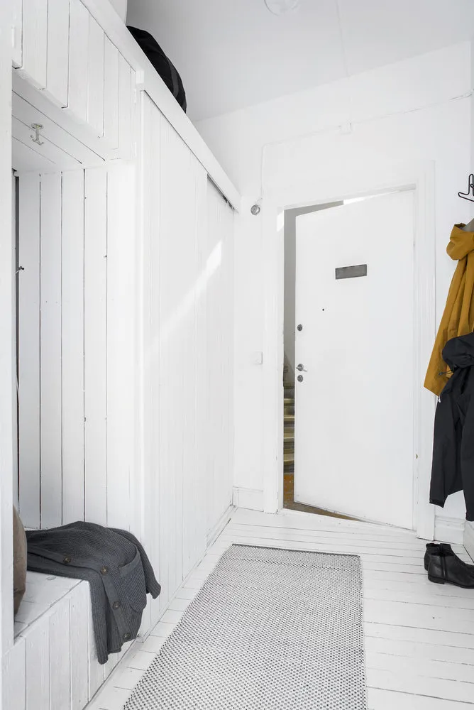 照片:走廊斯堪的纳维亚风格、装饰与DIY,公寓,瑞典,白色,哥德堡,2室,40-60平方米 – 我们网站上的照片