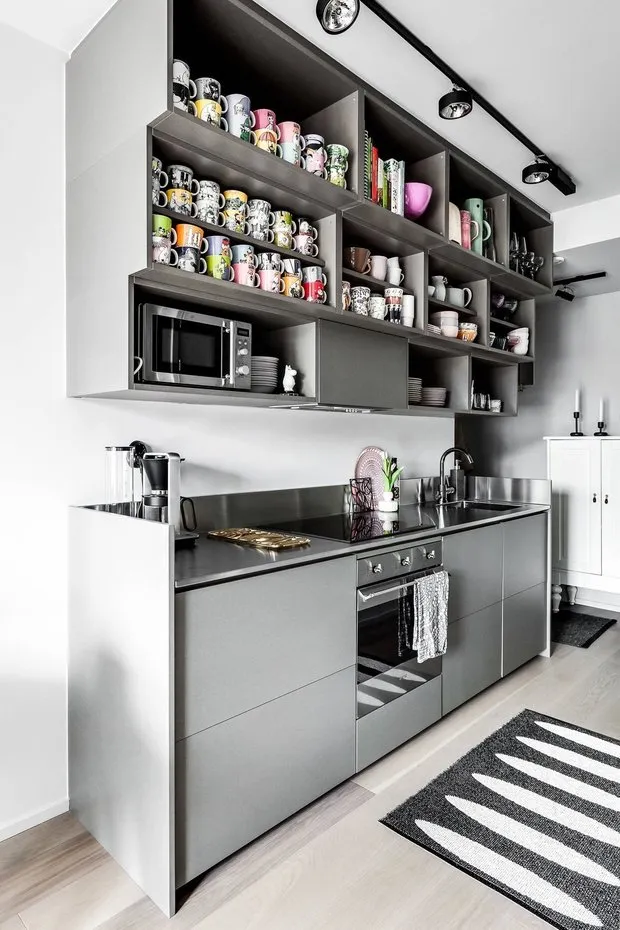 照片:北欧风格厨房和用餐区,室内装饰,紧凑型公寓,公寓,瑞典,灰色,小公寓的灵感,如何装饰小公寓,小公寓设计,1间房,不超过40平方米,室内百科全书 – 我们网站上的照片