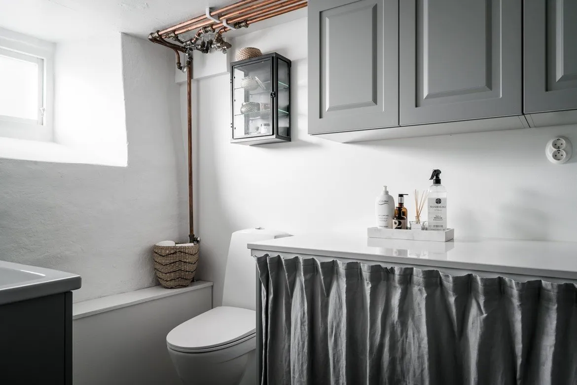 照片:北欧现代风格浴室,室内装饰,房屋,瑞典,灰色,哥德堡,中性色调装修,如何以现代风格布置房屋,4间及以上,90平方米以上 – 网站照片