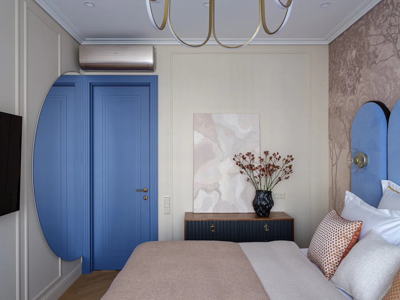 Foto: Stil, Wohnraum-Interior, Interior-Stil, Innenarchitektur, Tipps, Farbpalette für Interieurs, Farbschemata für Interieurs, Farbe, Farbschemata, Trends 2025, Trends 2026, wie man Trends nutzt, Trends im Interieur, Farben im Interieur – Foto auf unserer Website