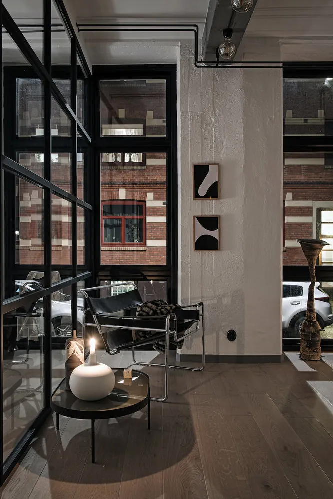 照片：阁楼家具与照明，室内装饰，瑞典，白色，黑色，斯德哥尔摩，2室，40-60平方米 – 我们网站上的照片