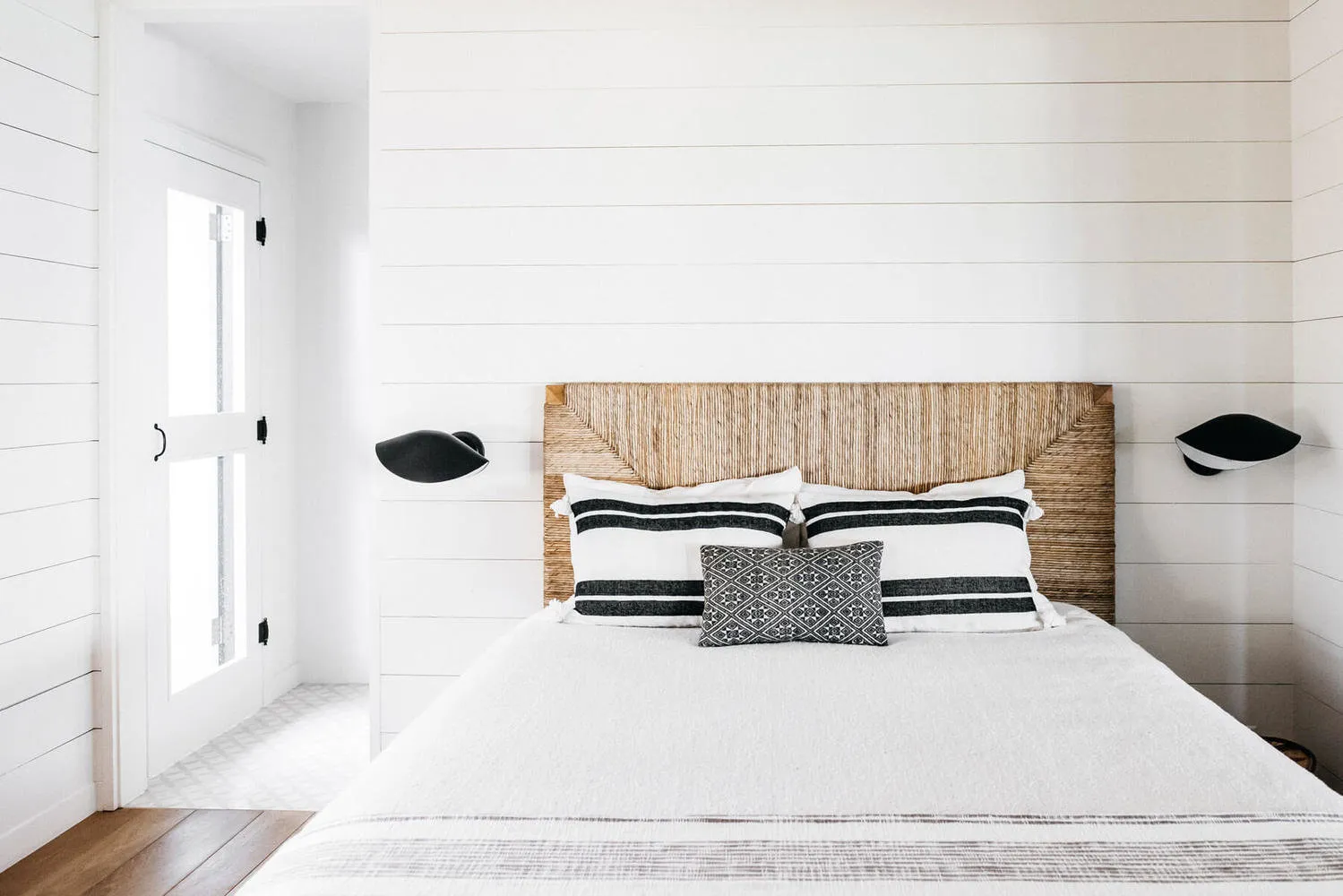 Фотография: Спальня в стиле Скандинавский, – фото на нашем сайте