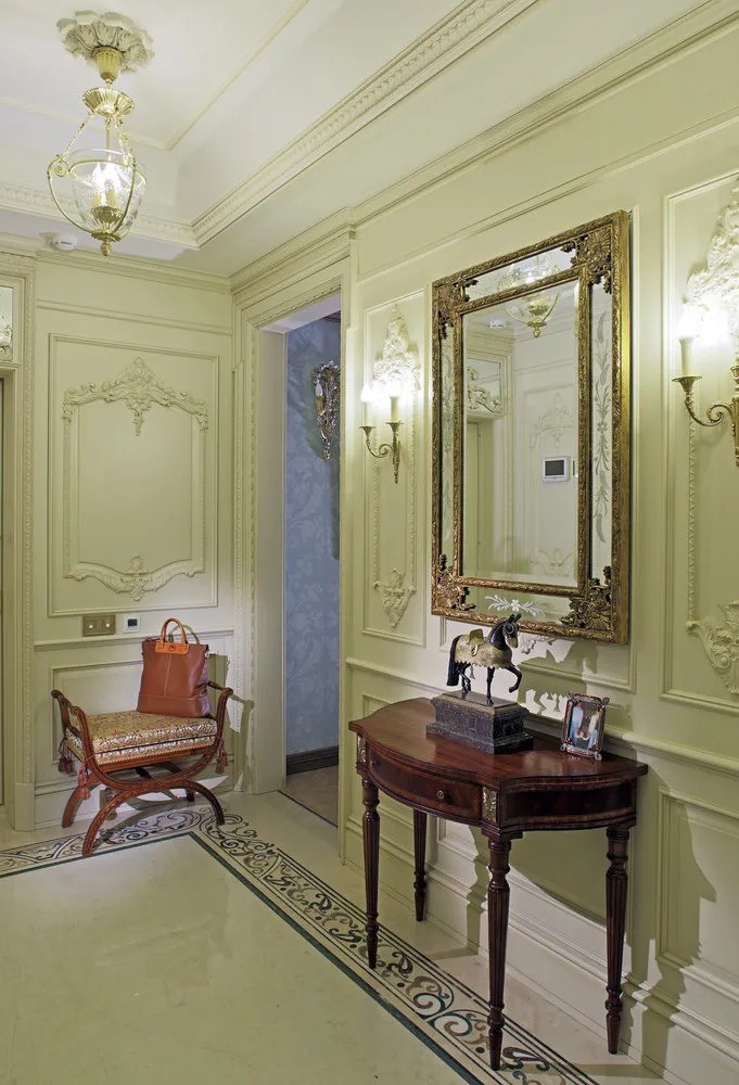 设计：叶莲娜·查伦科