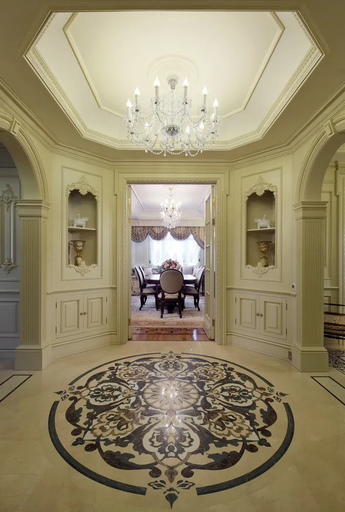 设计：叶莲娜·查伦科。