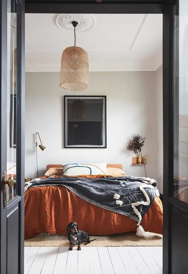 照片:斯堪的纳维亚卧室,室内装饰,公寓,灰色,粉色,悉尼 – 我们网站上的照片