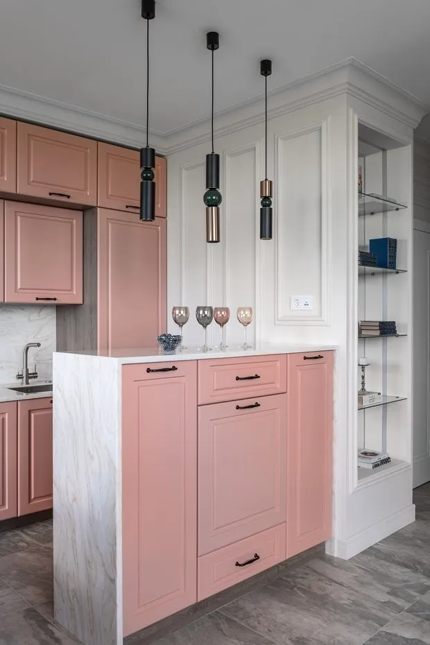 Diseñador: Lina Savina