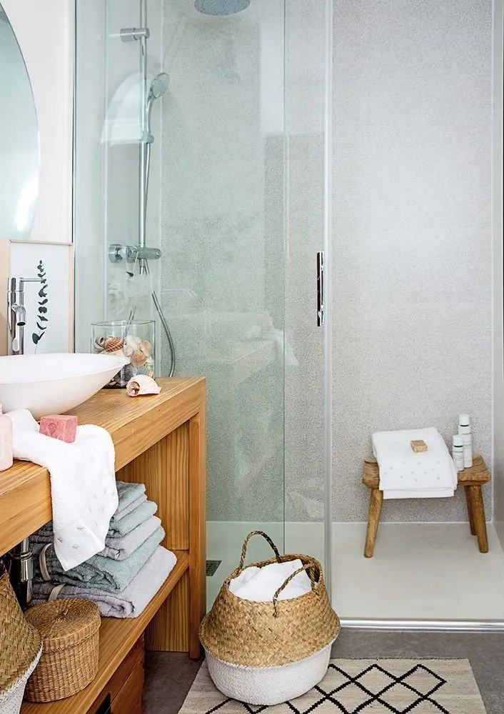 照片:北欧风格浴室、厨房和餐厅、客厅、卧室、普罗旺斯与乡村风格、混合风格、装饰与DIY、公寓、西班牙、白色、马德里、Turquoise、4人或以上、超过90平方米、如何装饰明亮公寓 – 我们网站上的照片