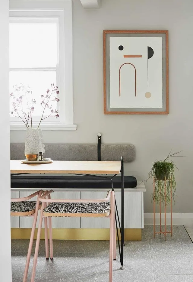 照片:斯堪的纳维亚厨房和餐厅,室内装饰,公寓,灰色,粉色,悉尼 – 我们网站上的照片