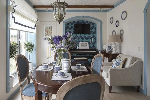 设计：叶卡捷琳娜·科兹洛娃