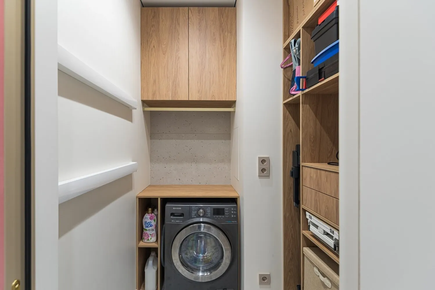 Фотография: в стиле , Современный, Квартира, Проект дня, 3 комнаты, 40-60 метров, Лина Князева, Виктория Тозлян – фото на нашем сайте