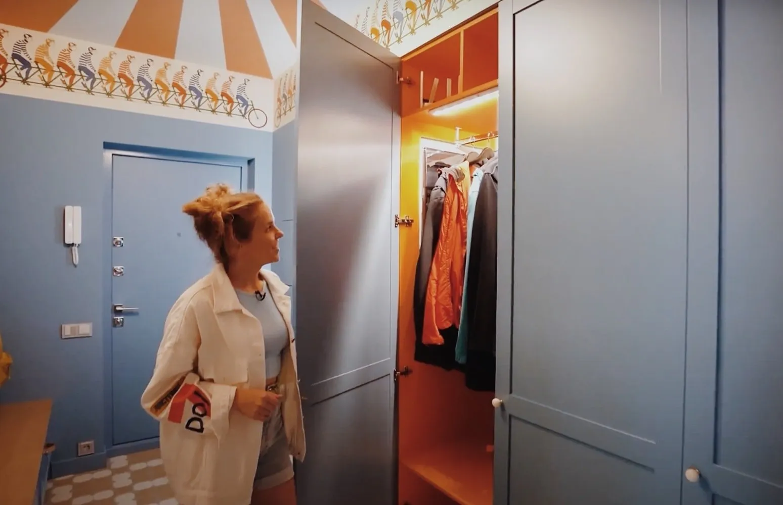 Foto: estilo moderno, Vestíbulo, Guía – foto en nuestro sitio web