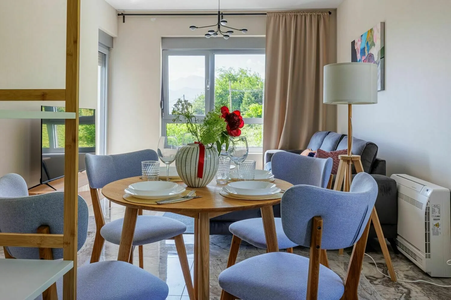 Фотография: Кухня и столовая в стиле Скандинавский, Современный, – фото на нашем сайте