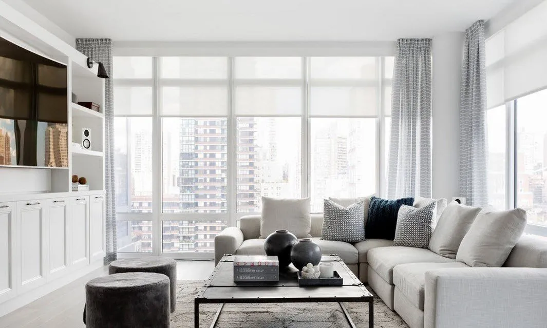 照片:现代风格客厅,网站上的照片