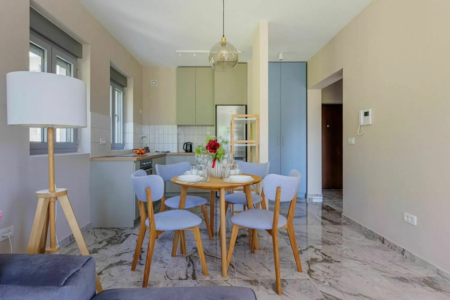 Фотография: Кухня и столовая в стиле Современный, – фото на нашем сайте