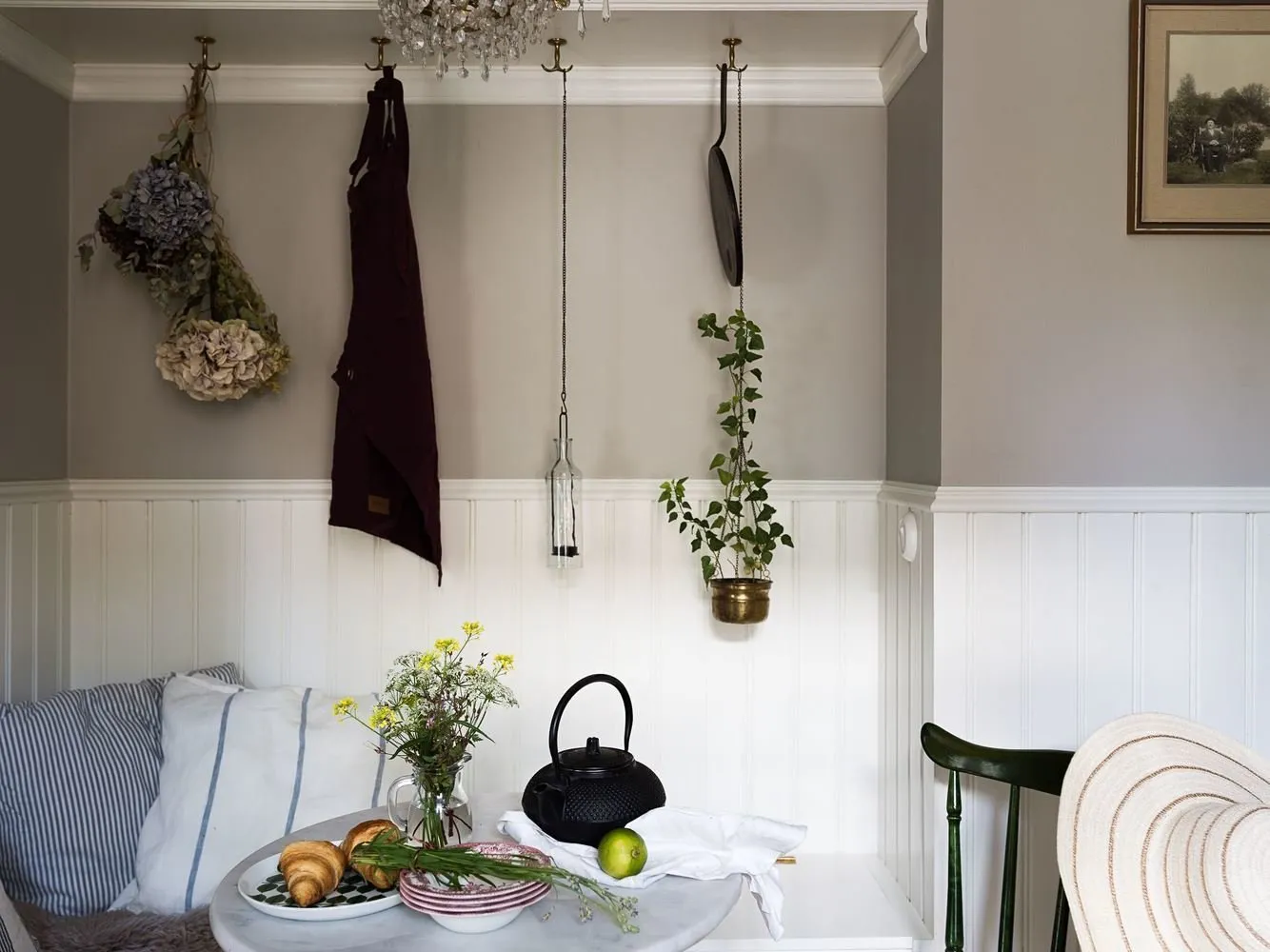 Фотографія: Кухня і столова в стилі Скандинавія, Сучасний, Квартира, Поради, Мінімалізм, 40-60 метрів – фото на нашому сайті