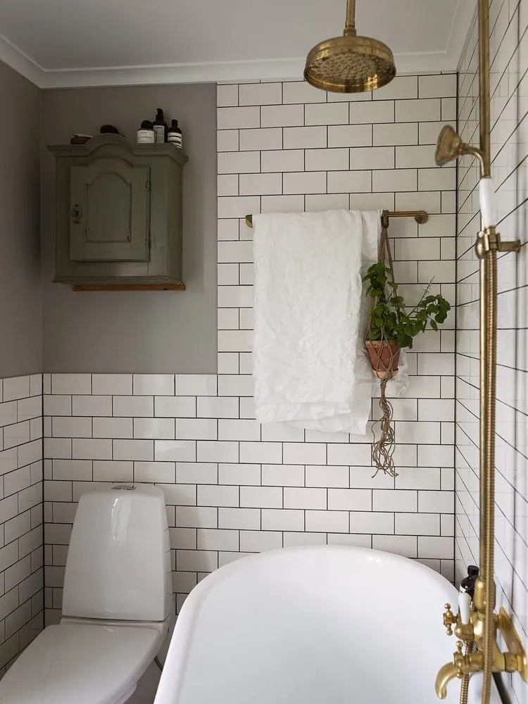 Фотографія: Ванна в стилі Скандинавія, Сучасний, Квартира, Поради, Мінімалізм, 40-60 метрів – фото на нашому сайті