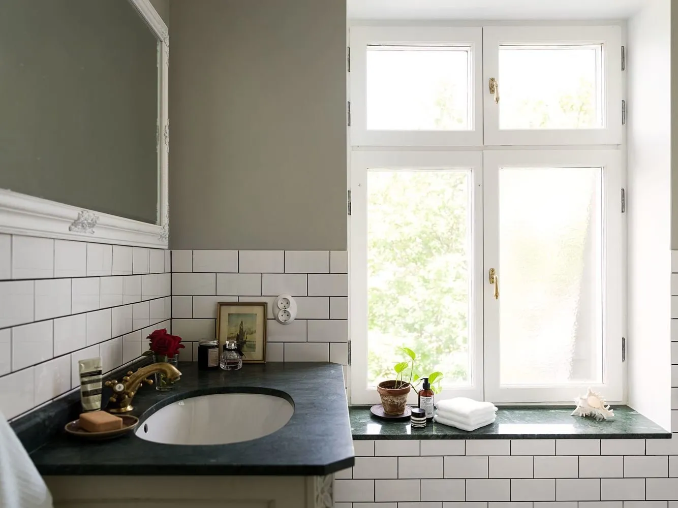 Фотографія: Ванна в стилі Скандинавія, Сучасний, Квартира, Поради, Мінімалізм, 40-60 метрів – фото на нашому сайті