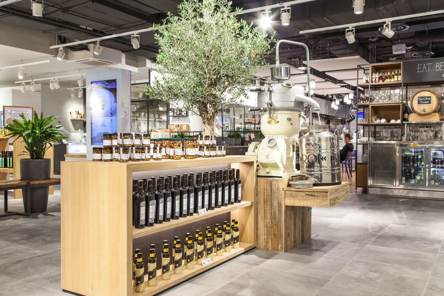 Фотография:  в стиле , Проект недели, Eataly – фото на нашем сайте