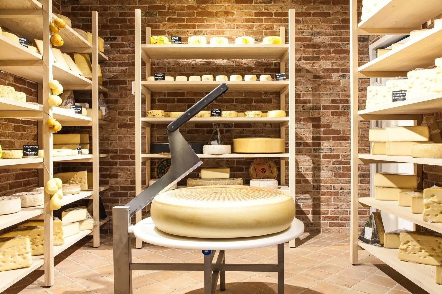 Фотография:  в стиле , Проект недели, Eataly – фото на нашем сайте