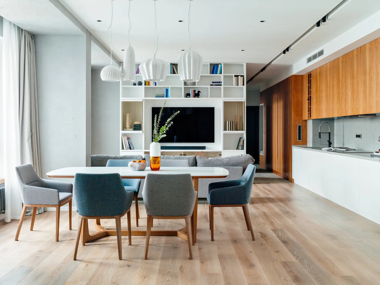 照片:现代风格厨房和餐厅,技巧,家居翻新,Veronika Marfina – 我们网站上的照片