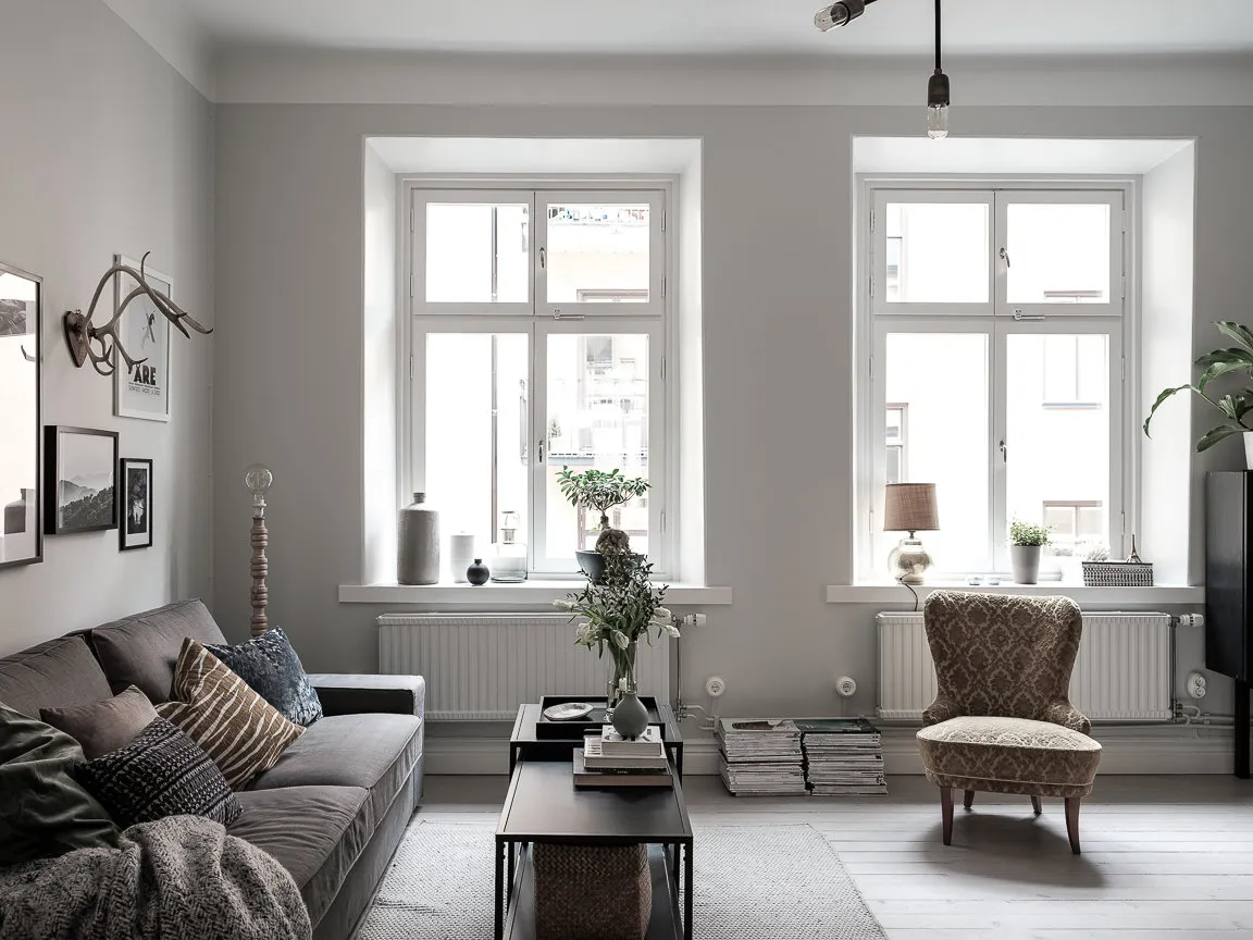 照片：斯堪的纳维亚风格客厅，室内装饰，公寓——我们网站上的照片