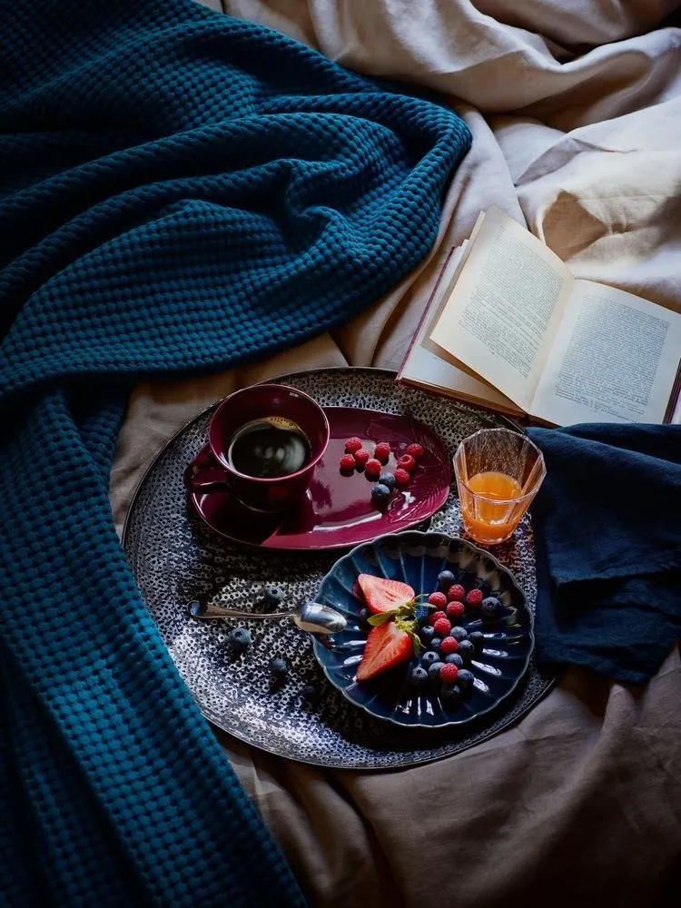 Фотография: в стиле , Гид, ИКЕА, новогоднее оформление интерьера, новогодний декор, новогодняя сервировка стола, зимний интерьер квартиры, много ИКЕА – фото на нашем сайте