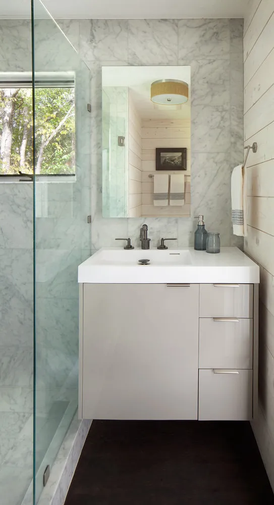 Photo: Modern Bathroom, Interior Decoration, House, USA, Cottage, Brown – photo on our website